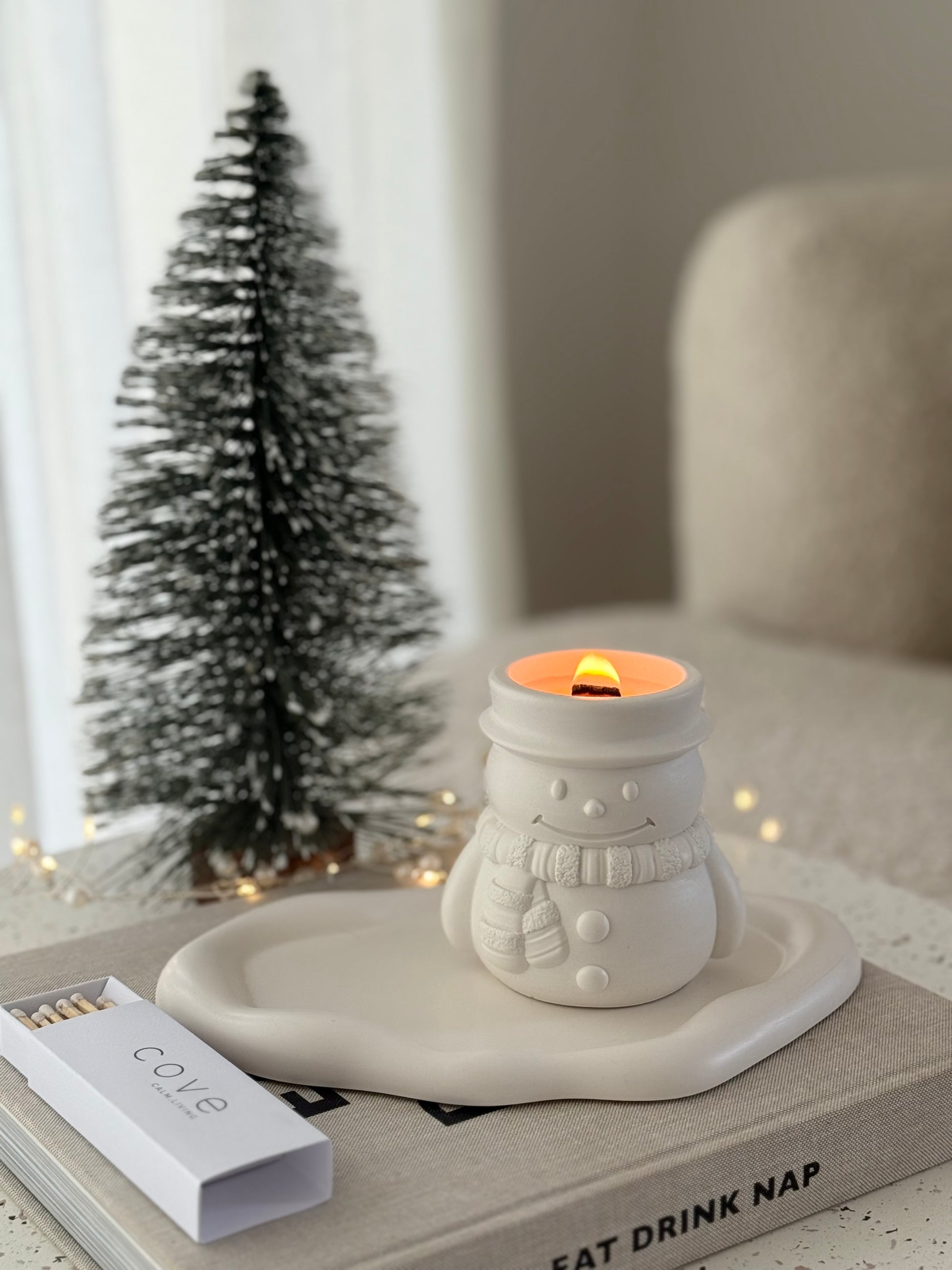 snowman candle