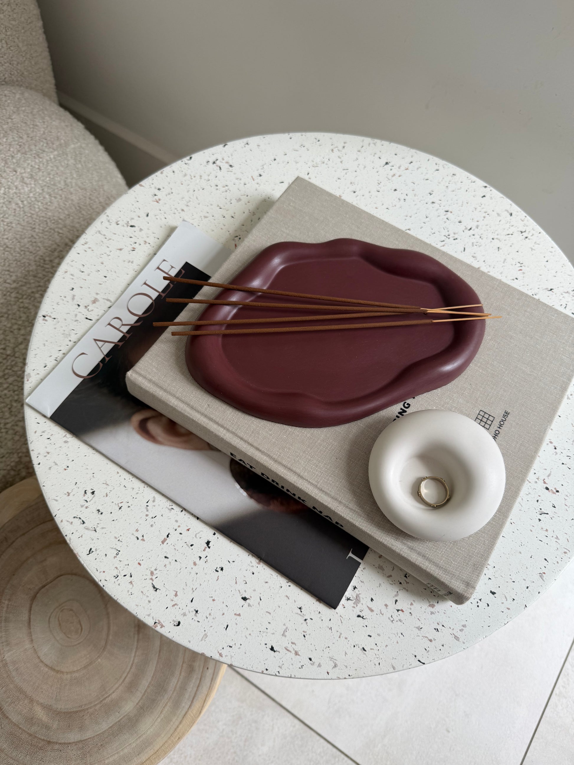 float dish - burgundy