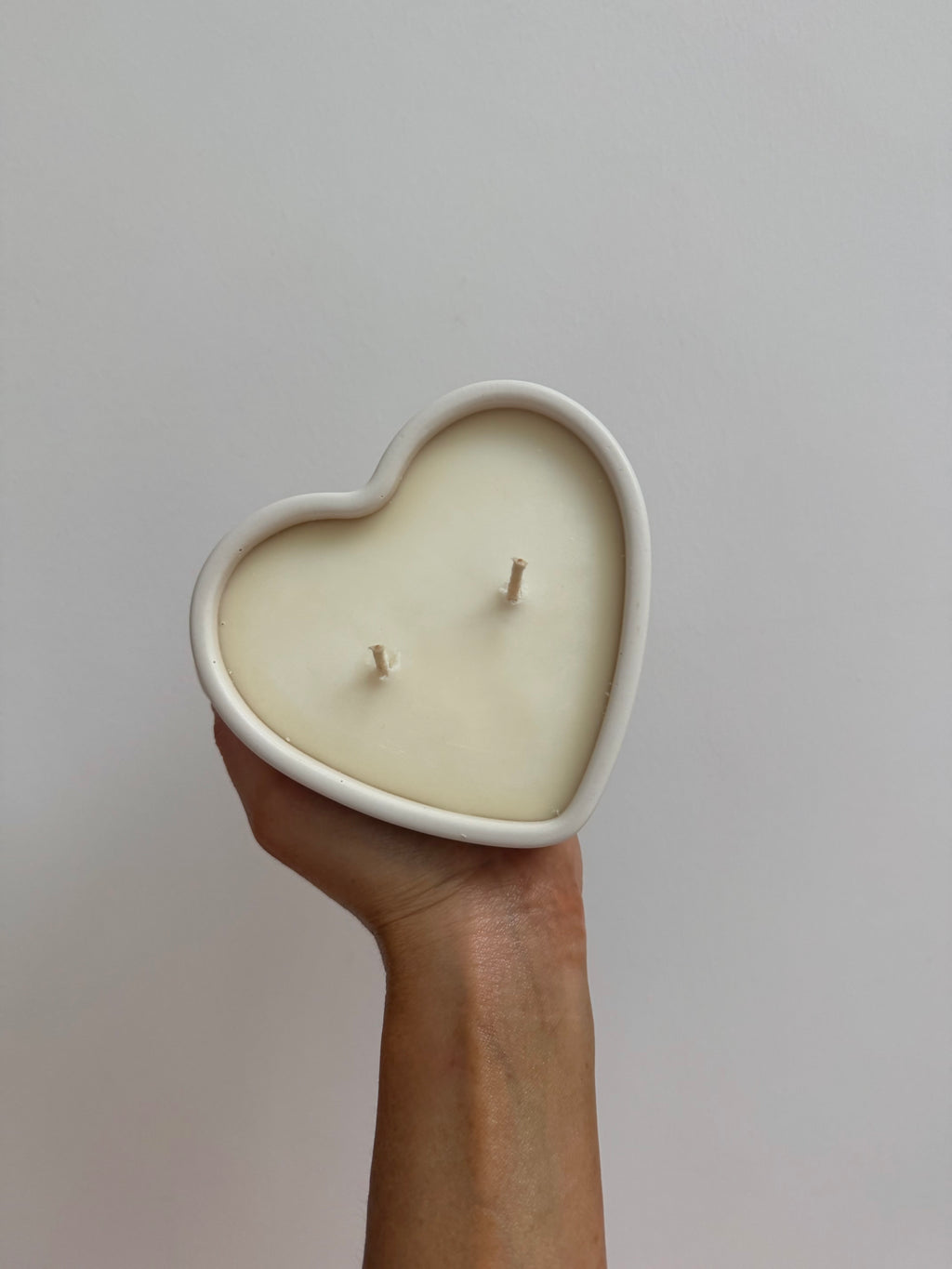 love you candle OFF WHITE