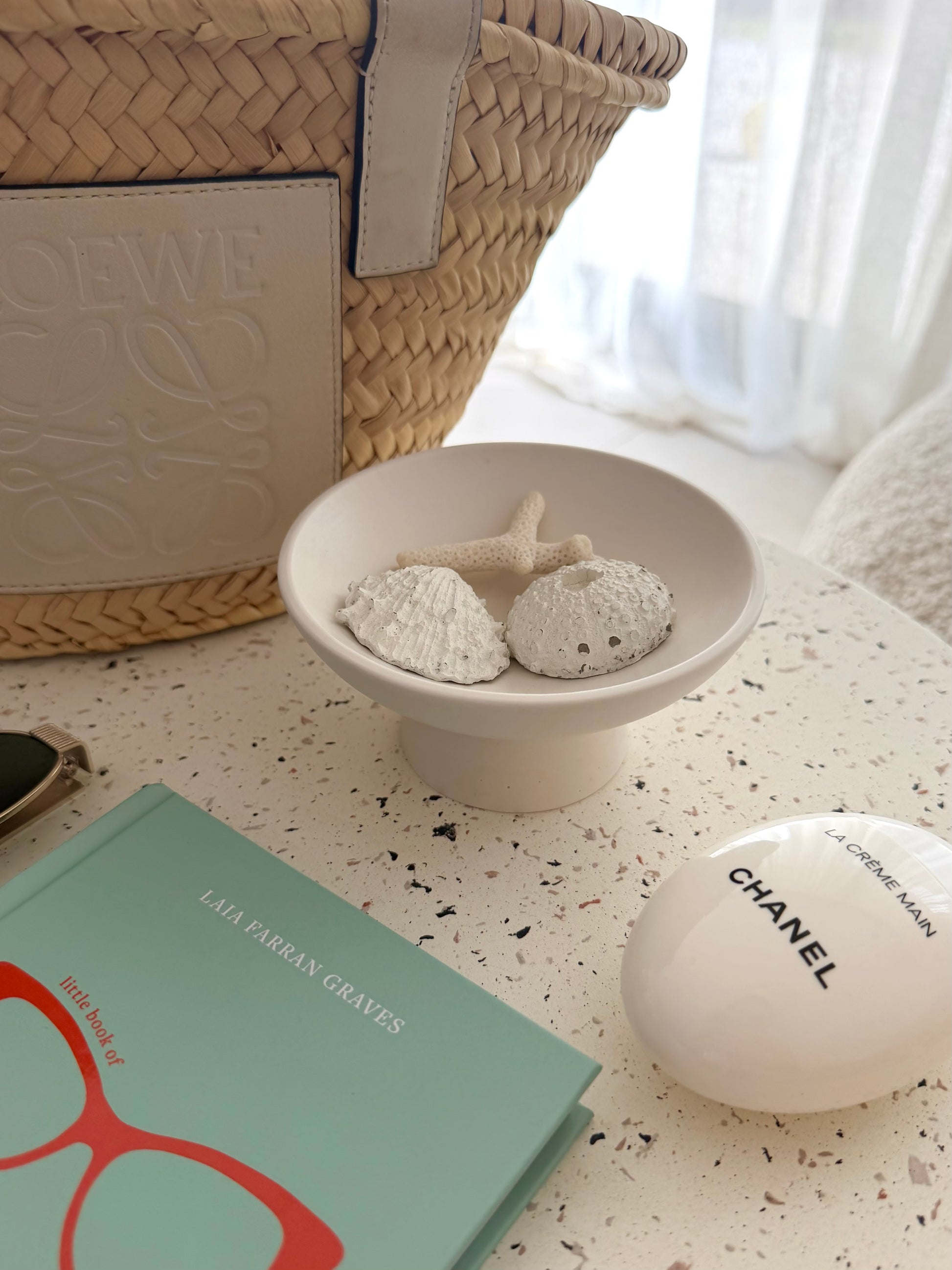 dune pedestal dish