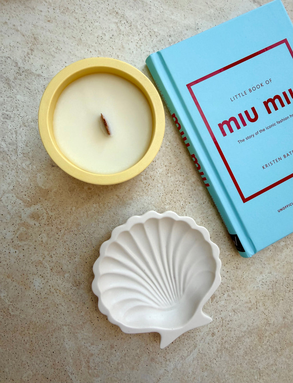 coconut cove candle