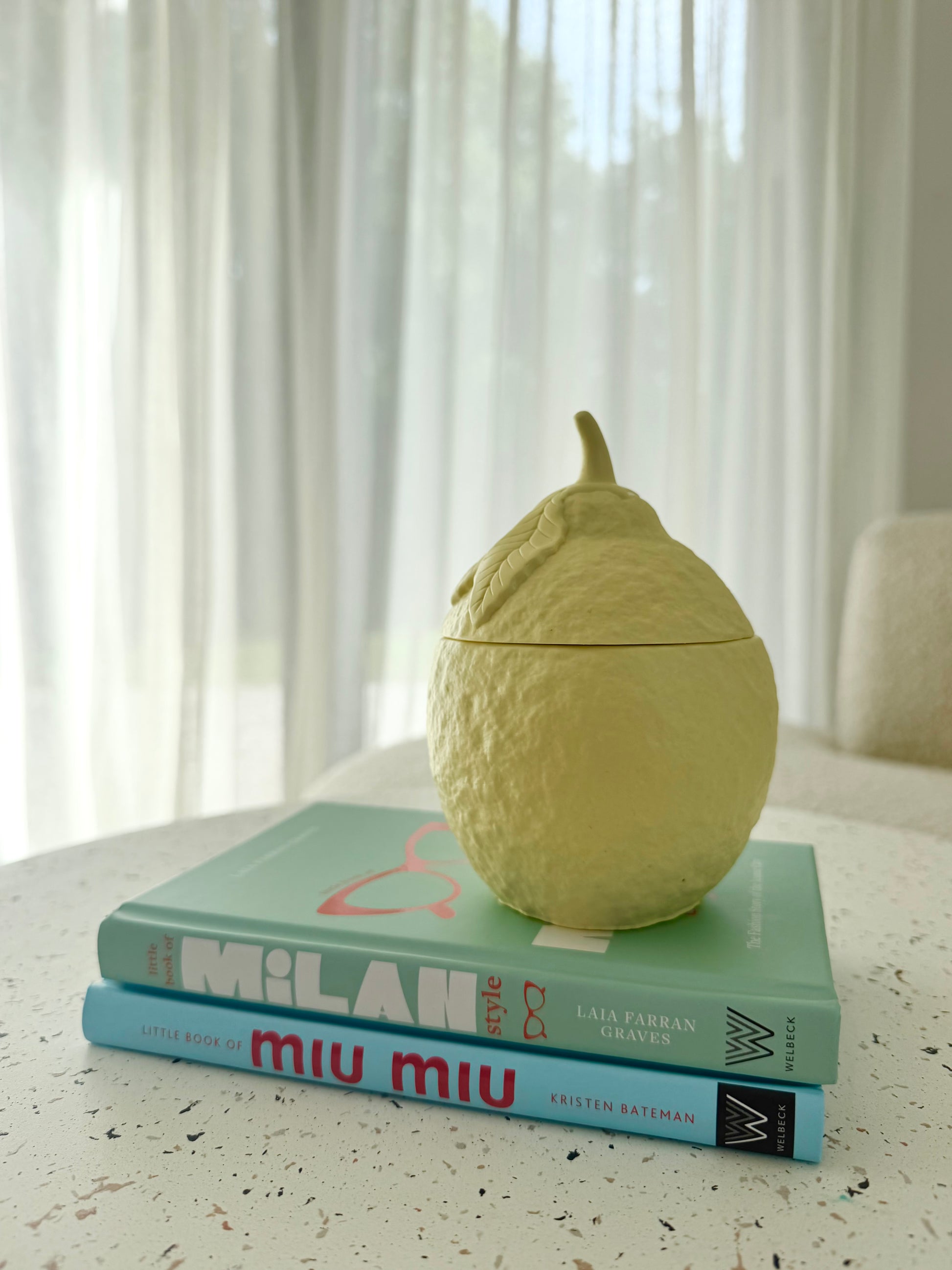 lemon candle