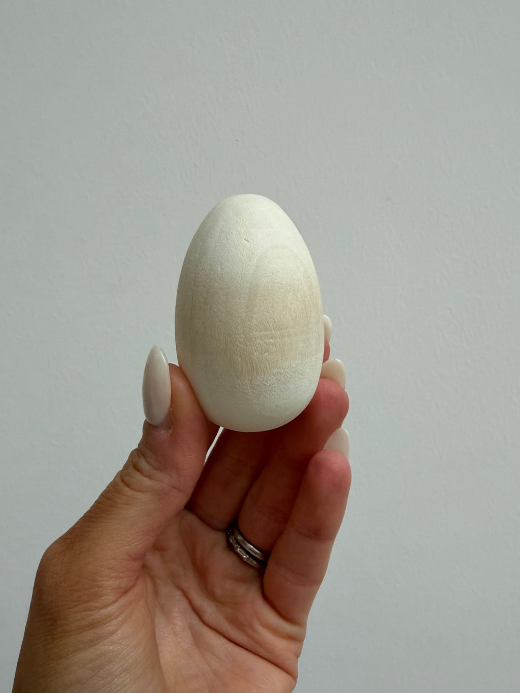 decorative wooden eggs (7 pack)