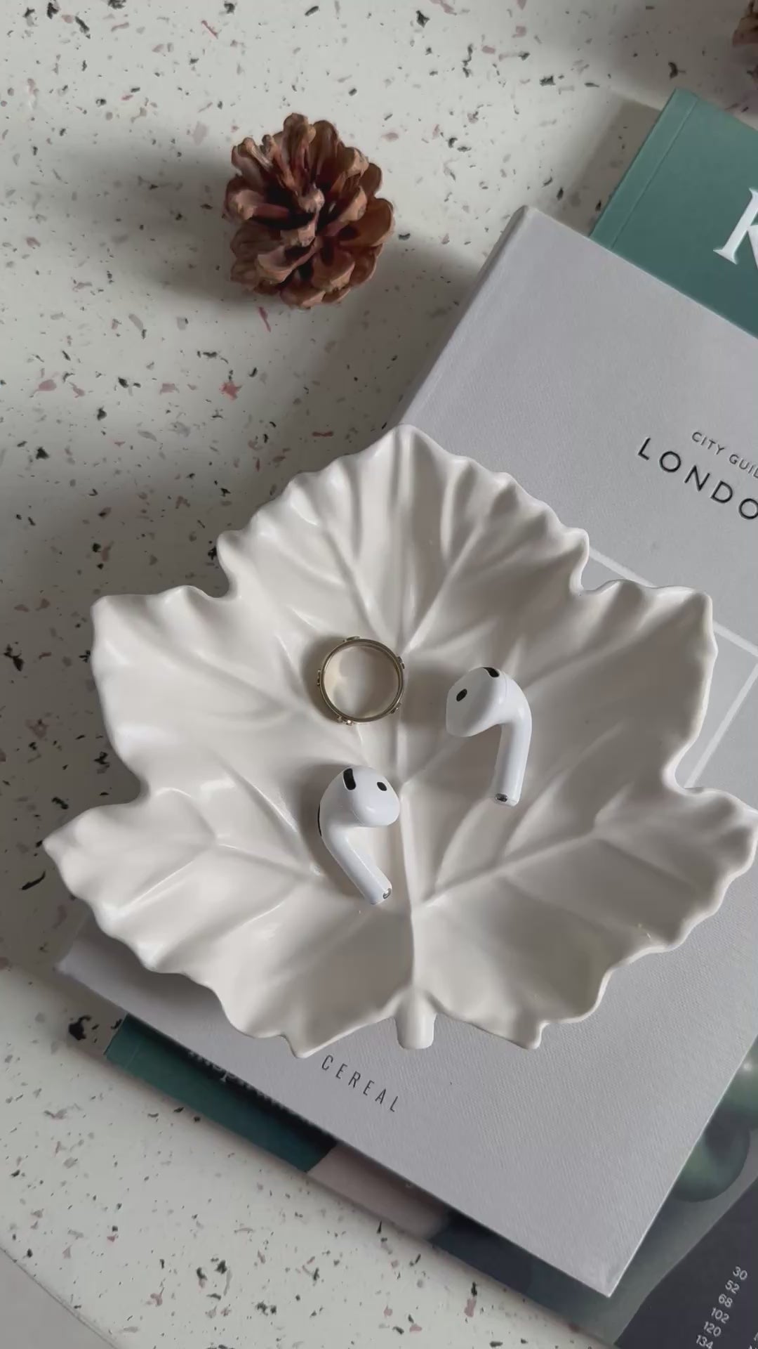 fall leaf - off white